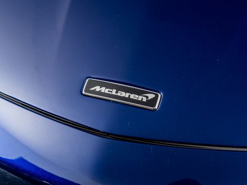 Used 2023 McLaren GT image 25