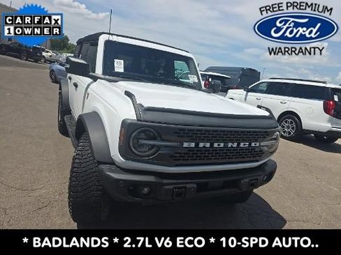 Used 2023 Ford Bronco Badlands w/ Sasquatch Package AWD/4WD image 2