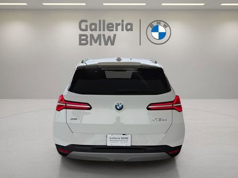 Used 2025 BMW X3 xDrive30 w/ Convenience Package AWD/4WD image 8