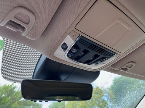 Used 2019 Acura RDX FWD image 11