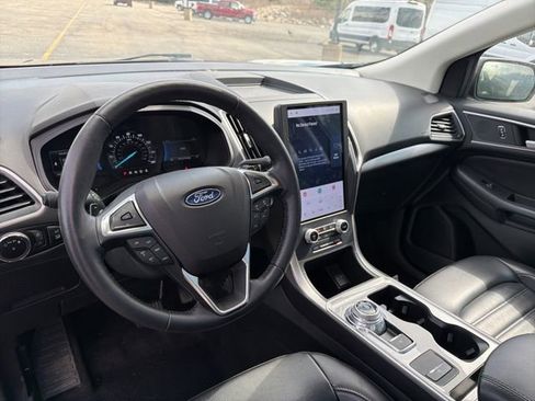 Used 2023 Ford Edge SEL w/ Convenience Package AWD/4WD image 10