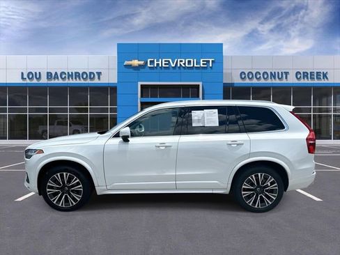 Used 2020 Volvo XC90 T6 Momentum AWD/4WD image 5