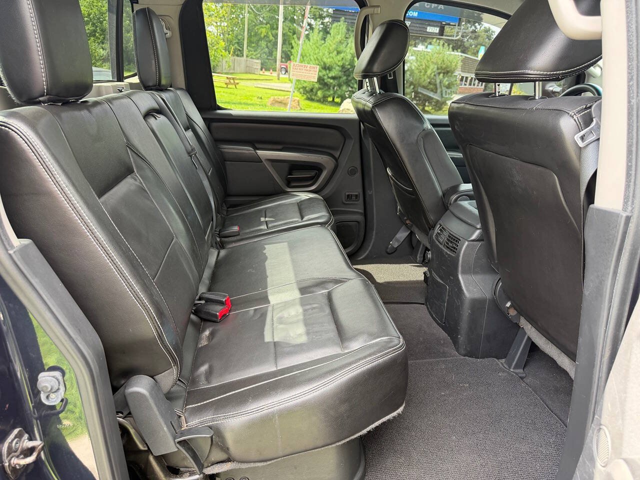 Used 2015 Nissan Titan PRO-4X w/ Pro-4x Luxury Package AWD/4WD image 16