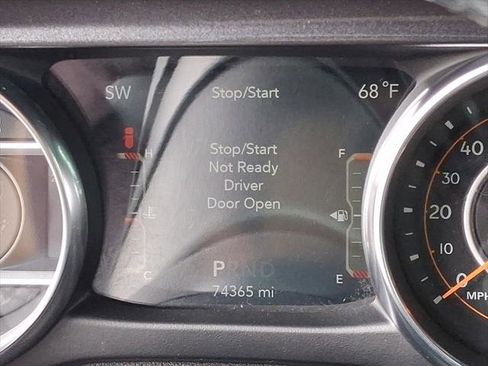 Certified 2020 Jeep Wrangler Unlimited Sport image 26