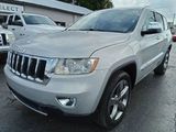 Used 2011 Jeep Grand Cherokee Limited image 2