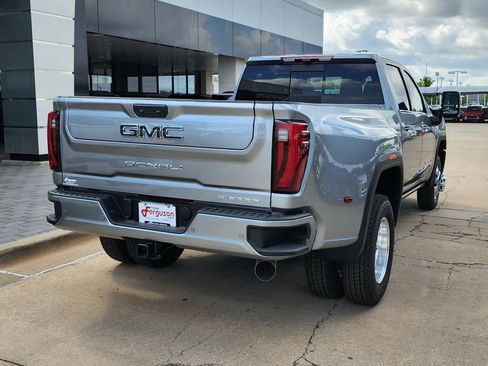 New 2026 GMC Sierra 3500 Denali Ultimate AWD/4WD image 3