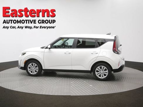 Used 2023 Kia Soul LX FWD image 60