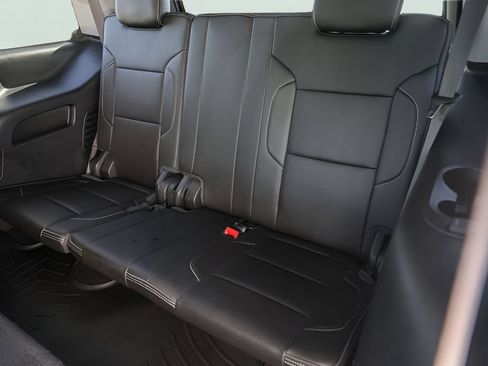Used 2018 GMC Yukon Denali w/ Denali Ultimate Package AWD/4WD image 29