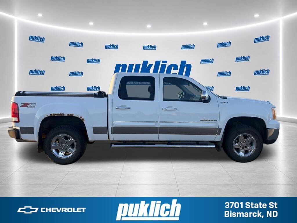 Used 2010 GMC Sierra 1500 SLT w/ All-Terrain Package AWD/4WD image 6