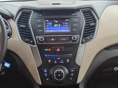 Used 2018 Hyundai Santa Fe Sport FWD image 15