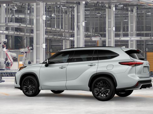 New 2026 Toyota Highlander XSE AWD/4WD image 5