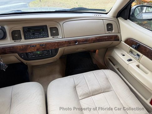 Used 2010 Mercury Grand Marquis LS image 12