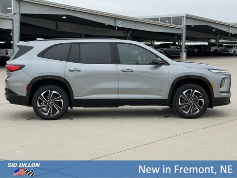 New 2026 Buick Enclave Sport Touring AWD/4WD image 3