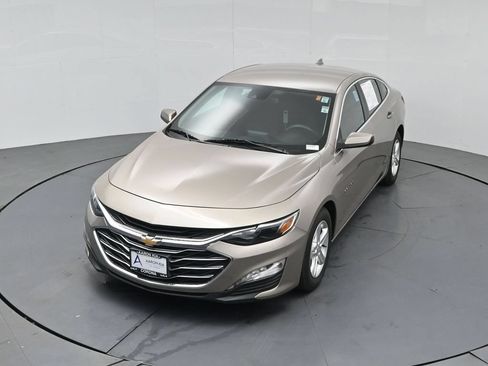 Used 2023 Chevrolet Malibu LT FWD image 40