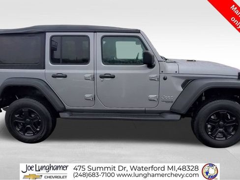 Used 2021 Jeep Wrangler Unlimited Sport AWD/4WD image 10