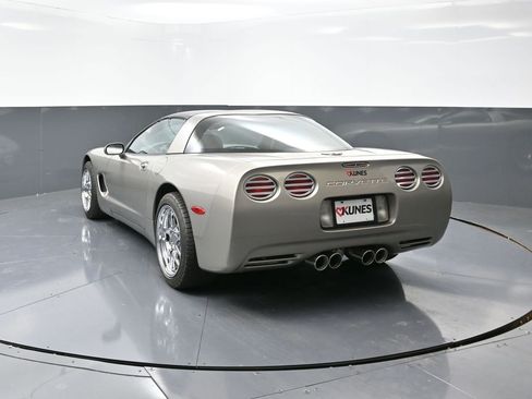 Used 2000 Chevrolet Corvette Coupe w/ Memory Pkg image 11
