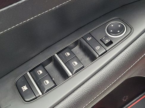 Used 2022 Kia Forte GT-Line w/ GT-Line Premium Package image 27