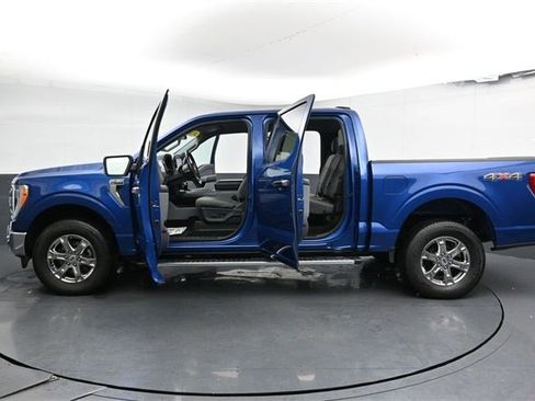Used 2022 Ford F150 XLT w/ Equipment Group 302A High image 40