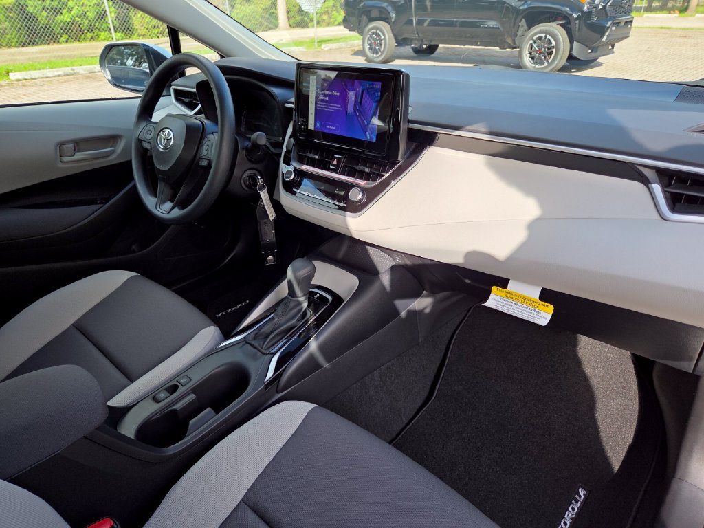 New 2027 Toyota Corolla LE FWD image 13