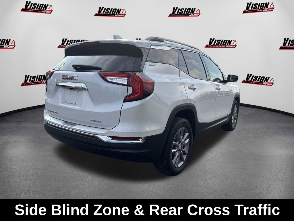 Used 2023 GMC Terrain SLT AWD/4WD image 5