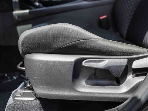 Certified 2021 Toyota C-HR LE FWD image 21