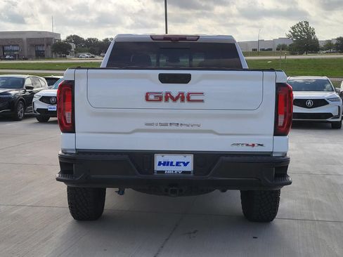 Used 2026 GMC Sierra 1500 AT4X AWD/4WD image 4
