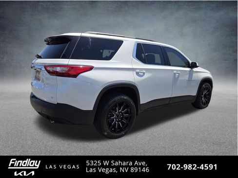 Used 2020 Chevrolet Traverse LT FWD image 6