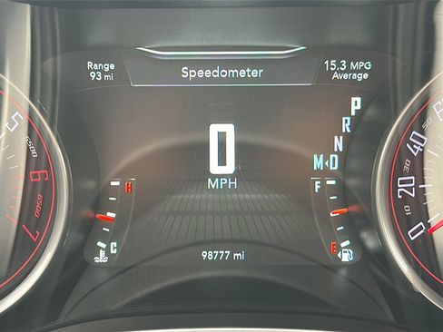 Used 2016 Dodge Challenger R/T Scat Pack w/ Leather Interior Group image 23