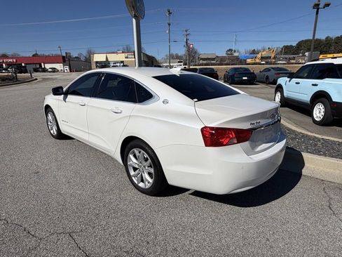 Used 2016 Chevrolet Impala LT w/ Convenience Package image 6