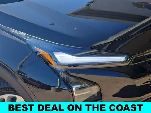 New 2027 Chevrolet Bolt LT w/ Comfort Package FWD image 33