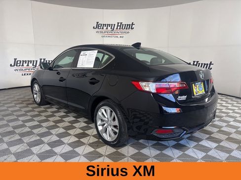 Used 2017 Acura ILX w/ Premium Package image 8