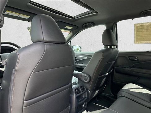 Used 2023 Honda Passport TrailSport image 23