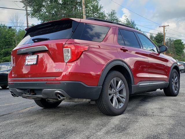 Used 2021 Ford Explorer XLT w/ Equipment Group 202A AWD/4WD image 7
