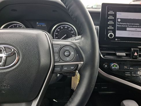 Used 2024 Toyota Camry LE image 21