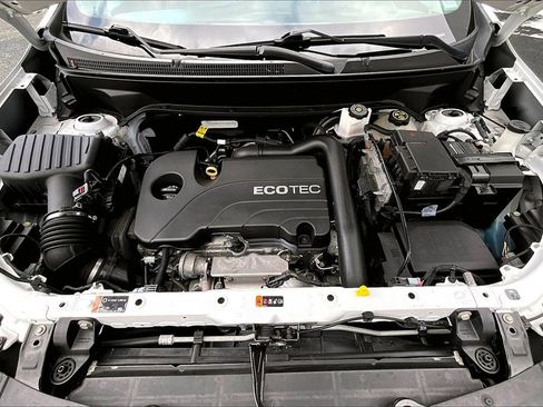 Used 2020 Chevrolet Equinox LT image 29