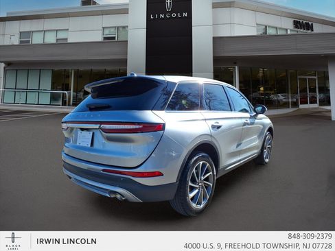 Used 2024 Lincoln Corsair AWD w/ Equipment Group 101A image 20