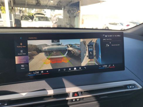 Used 2024 BMW iX xDrive50 w/ Sport Package image 23