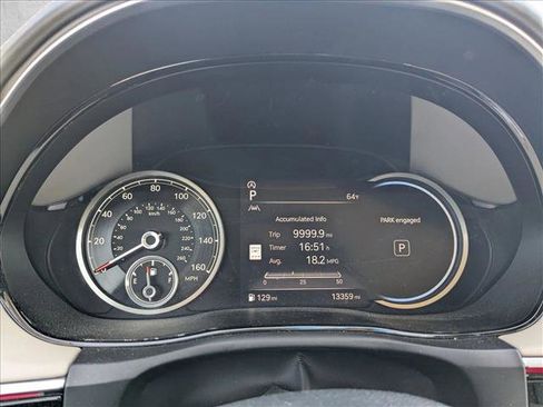 Used 2025 Genesis GV70 3.5T Sport w/ Sport Advanced Package image 10