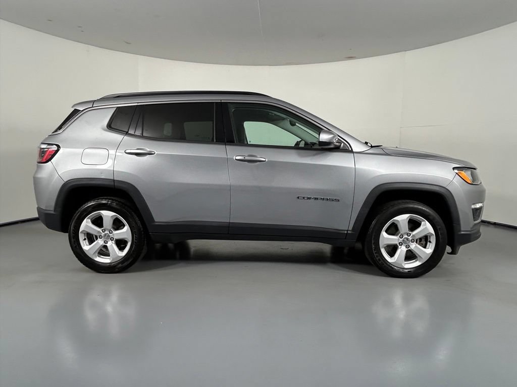 Used 2021 Jeep Compass Latitude w/ Convenience Group AWD/4WD image 8