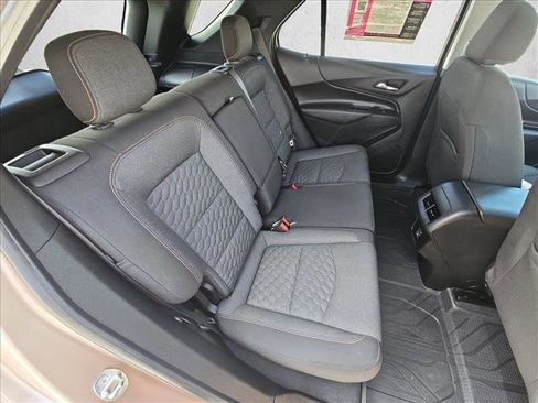 Used 2019 Chevrolet Equinox LT image 19