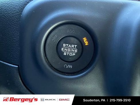 Used 2020 Jeep Gladiator Rubicon AWD/4WD image 19