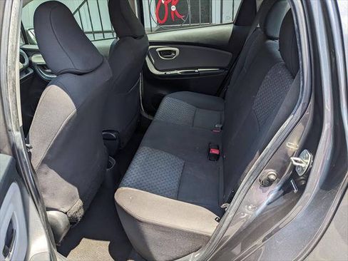 Used 2015 Toyota Yaris LE FWD image 12