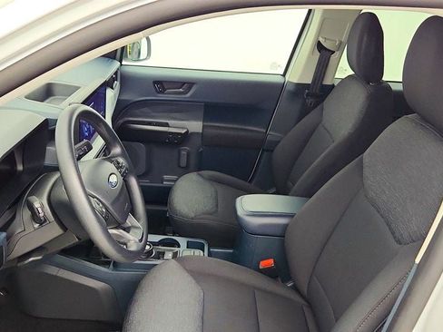 Used 2025 Ford Maverick XL FWD image 19