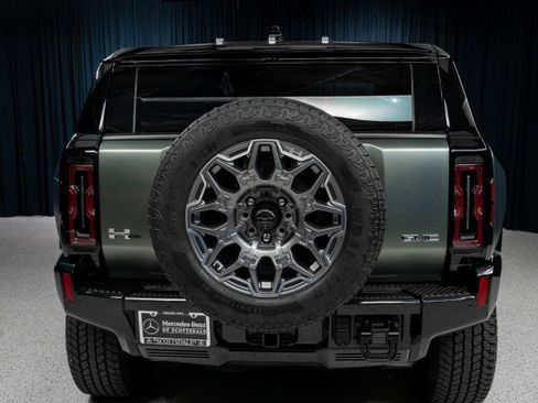 Used 2024 GMC Hummer EV 3X w/ LPO, Cargo Utility Package AWD/4WD image 9
