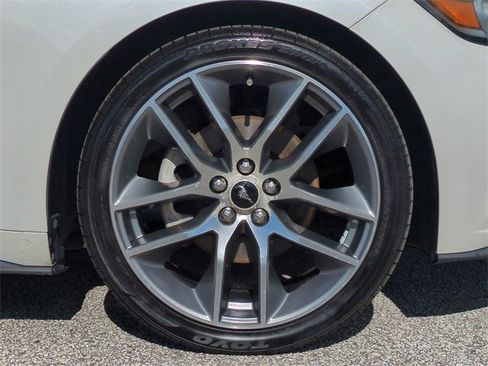 Used 2017 Ford Mustang Premium image 10