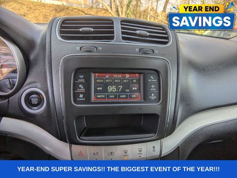 Used 2018 Dodge Journey SE w/ Blacktop Package image 25