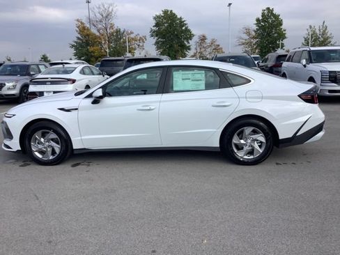 Certified 2026 Hyundai Sonata SE FWD image 8