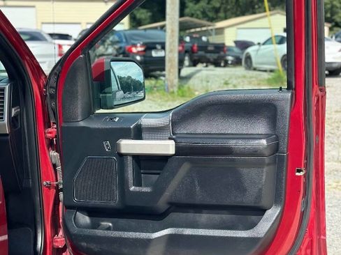 Used 2015 Ford F150 Lariat w/ Equipment Group 502A Luxury image 32