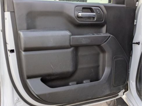 Certified 2023 Chevrolet Silverado 1500 Custom image 11