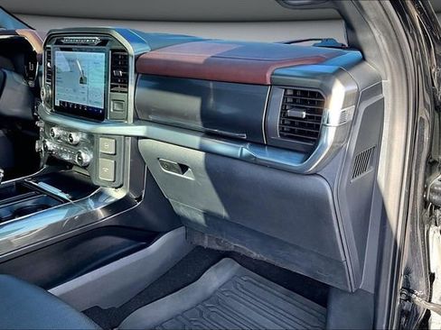 Used 2022 Ford F150 Lariat w/ Equipment Group 502A High image 26